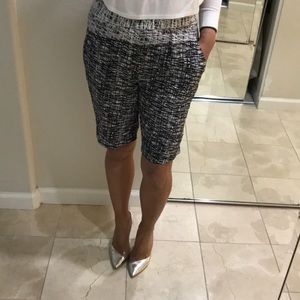 INTERMIX 100% silk Bermuda shorts